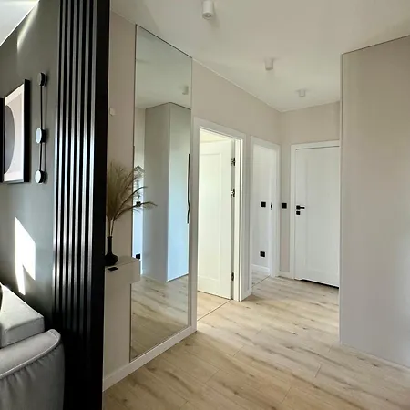 Wings&dreams - Atlas Arena, Zoo, Lotnisko, Parking, Winda, Balkon Διαμέρισμα *