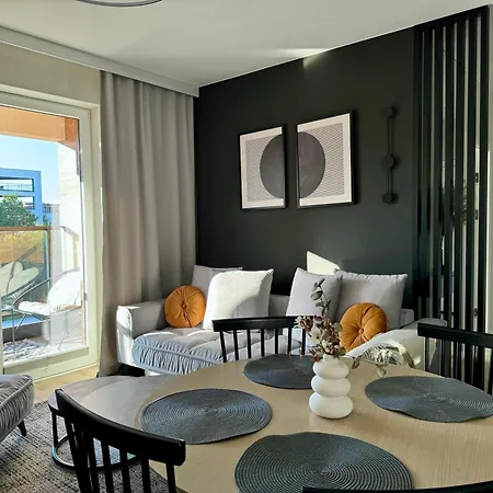 Διαμέρισμα Wings&dreams - Atlas Arena, Zoo, Lotnisko, Parking, Winda, Balkon Λοτζ