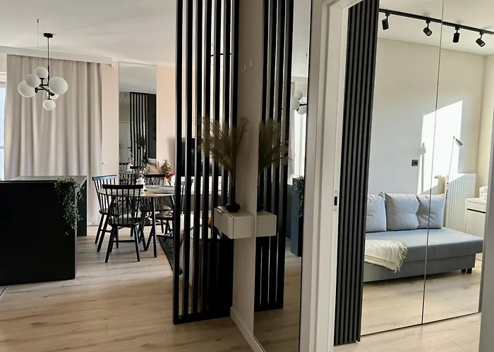 Διαμέρισμα Wings&dreams - Atlas Arena, Zoo, Lotnisko, Parking, Winda, Balkon Λοτζ