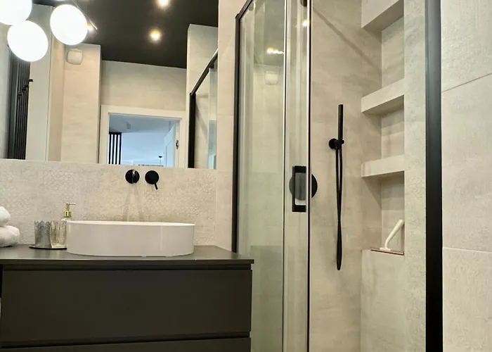 Apartment Wings&dreams - Atlas Arena, Zoo, Lotnisko, Parking, Winda, Balkon Łódź