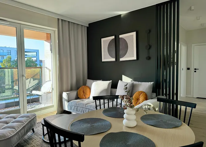 Apartment Wings&dreams - Atlas Arena, Zoo, Lotnisko, Parking, Winda, Balkon Łódź